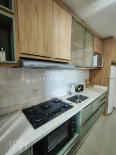 Image 1 - 1009323