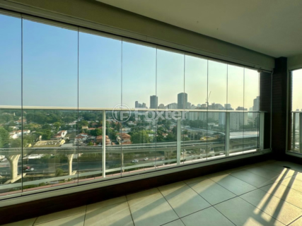 Image 3 - 1009361