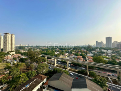 Image 1 - 1009361