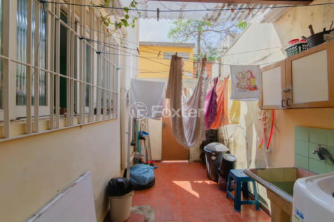 Image 32 - 1009442