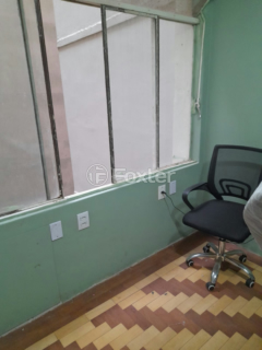 Image 3 - 1009500