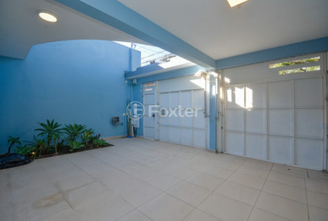 Image 33 - 1009526