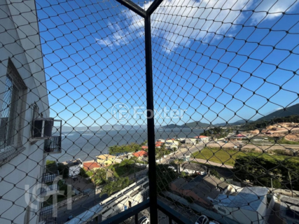 Image 1 - 1009528