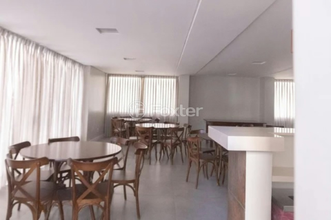 Image 21 - 1009536