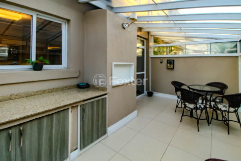 Image 35 - 1009598