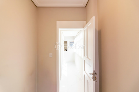 Image 31 - 1009599