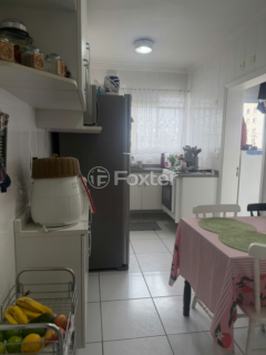 Image 6 - 1009644