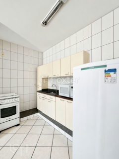 Image 3 - 1009659