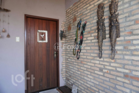 Image 7 - 1009736