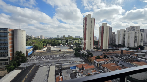 Image 2 - 1009744