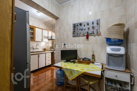 Image 29 - 1009782