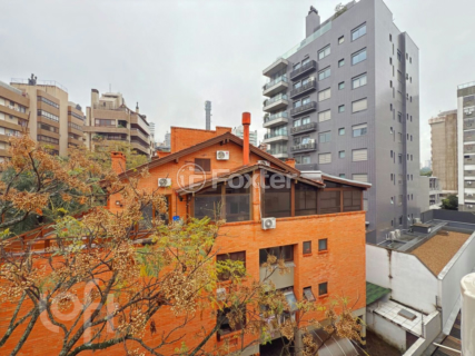 Image 20 - 1009831