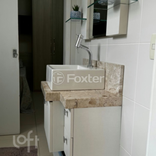 Image 30 - 1009839