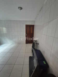 Image 6 - 1009844
