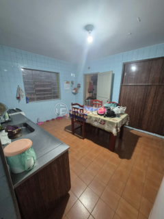 Image 15 - 1009844