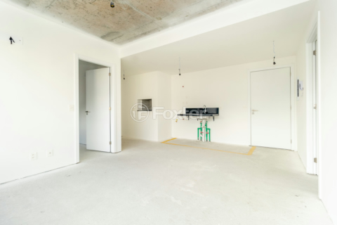 Image 3 - 1009940