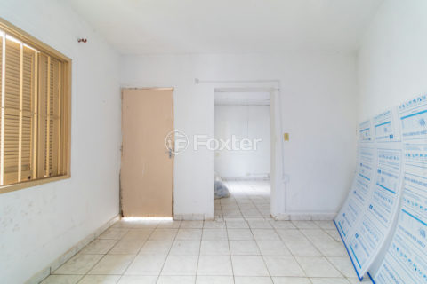 Image 15 - 1009989