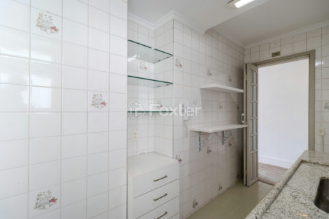 Image 19 - 1009991