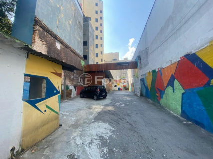 Image 2 - 1009999