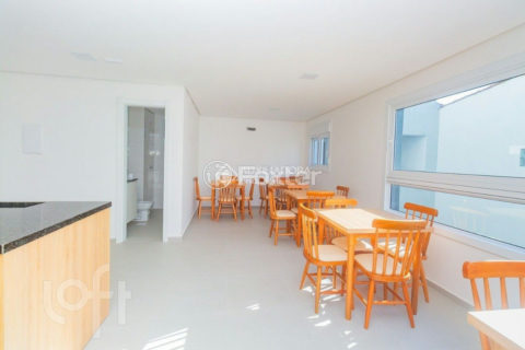 Image 13 - 1010016
