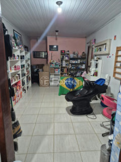 Image 6 - 1010043