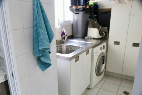 Image 33 - 1010051