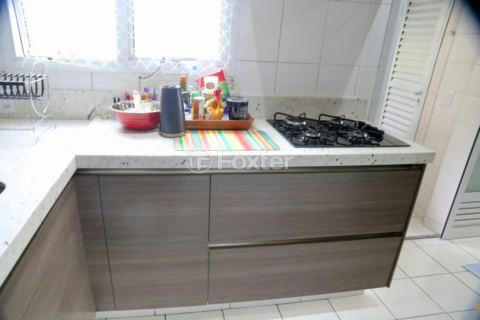 Image 32 - 1010051
