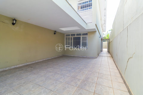 Image 33 - 1010052