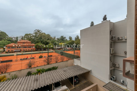 Image 28 - 1010053
