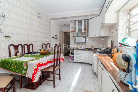 Image 19 - 1010064