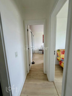 Image 16 - 1010074