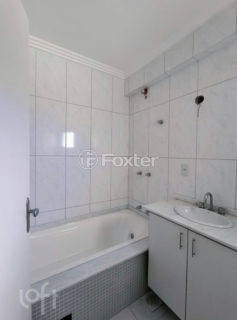 Image 35 - 1010139
