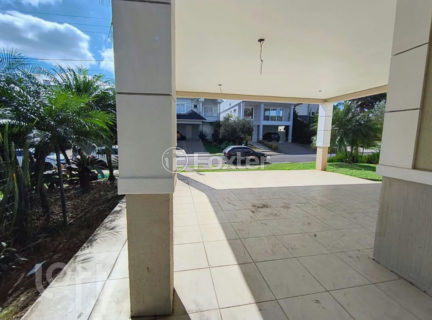 Image 33 - 1010139