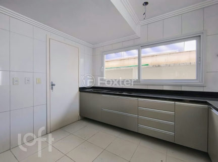 Image 30 - 1010139