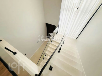 Image 31 - 1010141