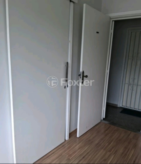 Image 2 - 1010147