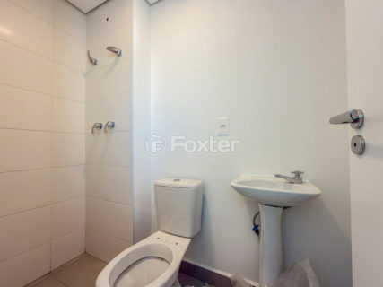 Image 35 - 1010231