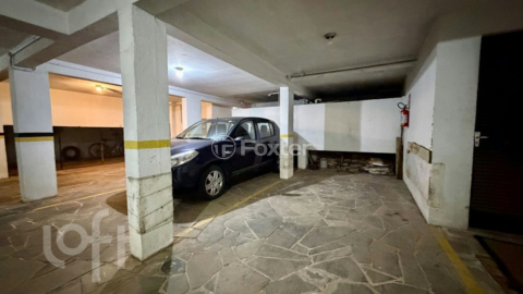 Image 39 - 1010251