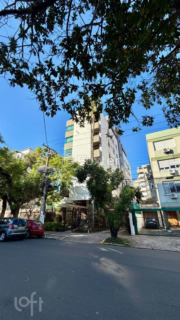 Image 44 - 1010251
