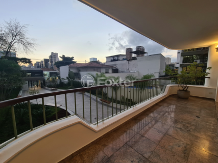 Image 7 - 1010259