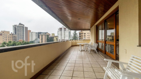 Image 6 - 1010282