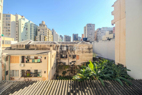 Image 8 - 1010387