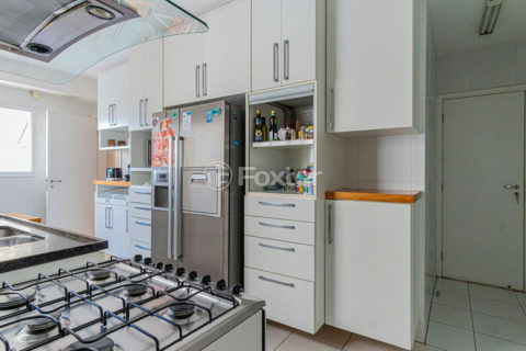 Image 17 - 1010416
