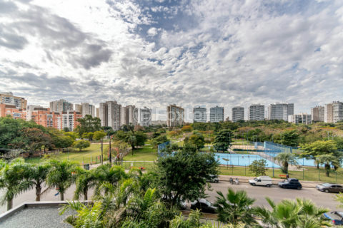 Image 3 - 1010447