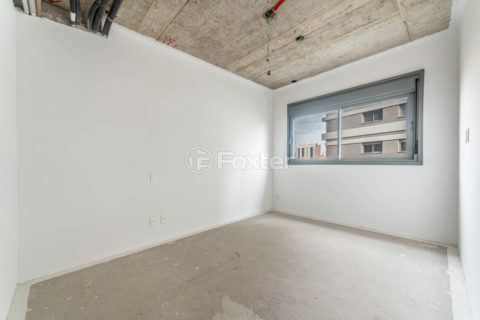 Image 9 - 1010447