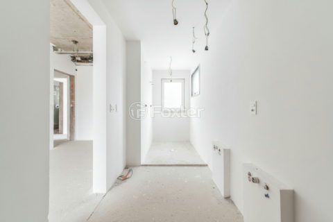Image 13 - 1010447