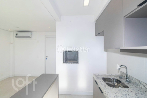 Image 4 - 1010487