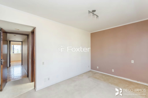Image 4 - 1010497