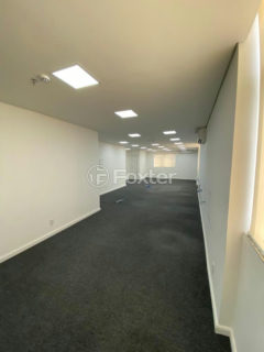 Image 2 - 1010598