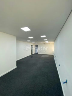 Image 7 - 1010598